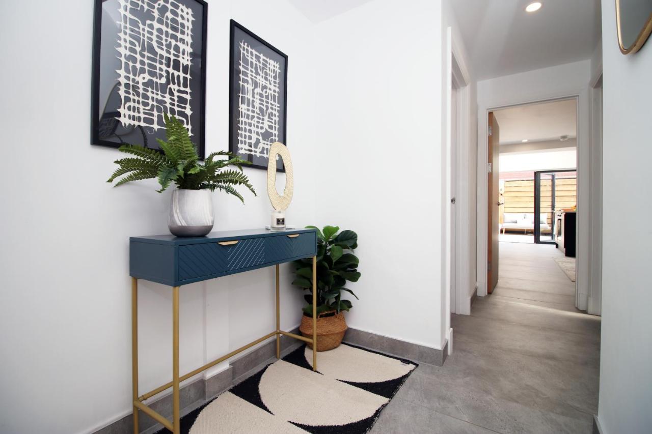קארדיף New Spacious 2 Bed Getaway - Private Courtyard! - Underfloor Heating מראה חיצוני תמונה